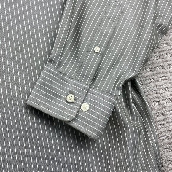 Vintage Eddie Bauer Shirt Men XXL Gray Stripes Wrinkle & Stain Resistant Classic - Picture 2 of 8